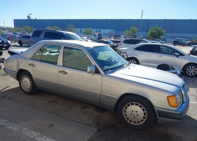 Mercedes-Benz 300