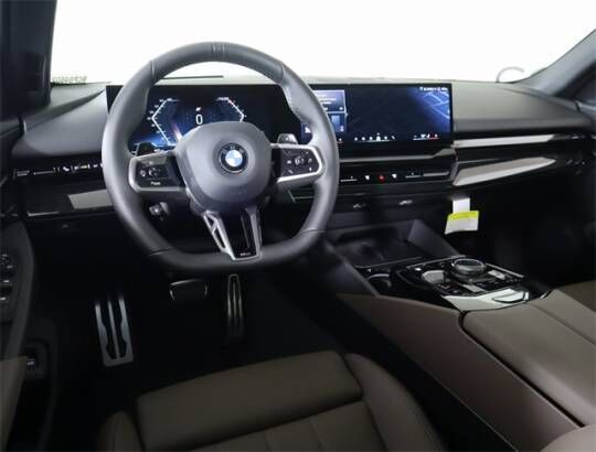 2024 BMW 530i