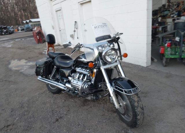 Honda GL1500C (VALKYRIE)