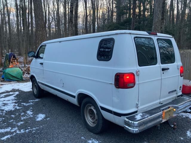 Dodge Ram Van
