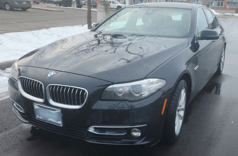BMW 528i