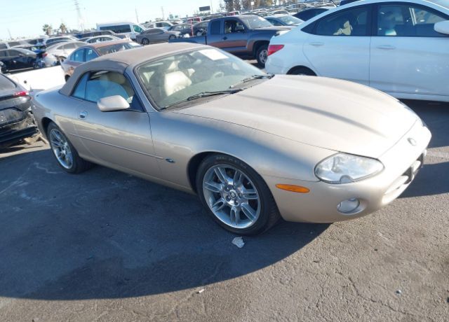 Jaguar XK8