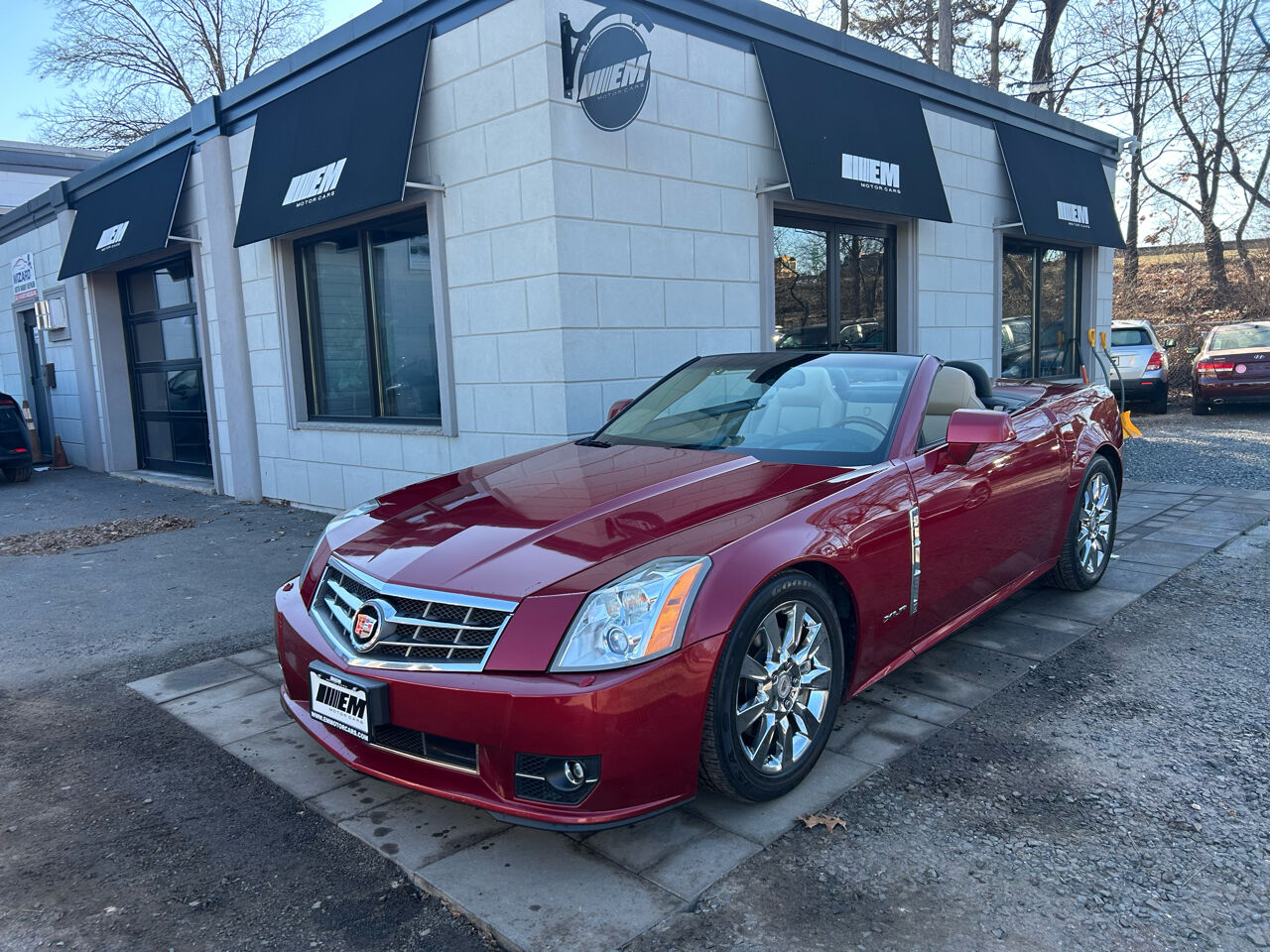 CADILLAC