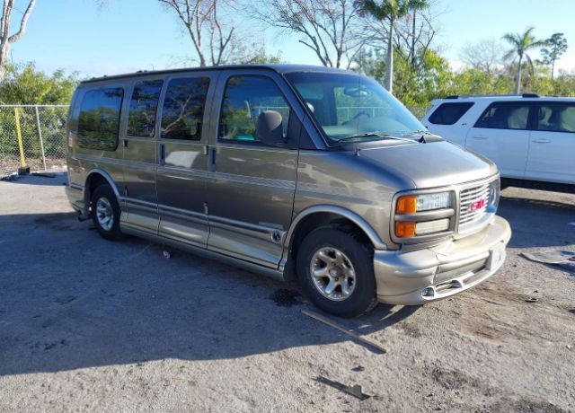GMC Savana