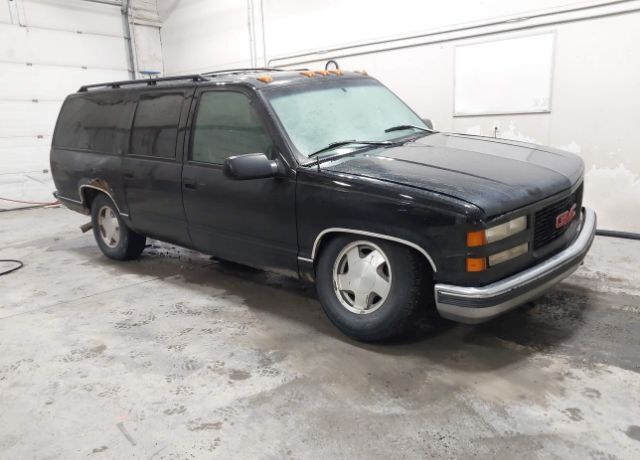 GMC Suburban