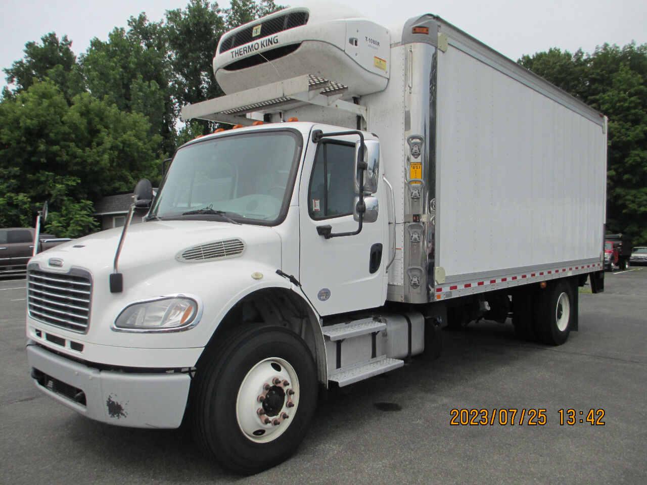 2018 FREIGHTLINER M2