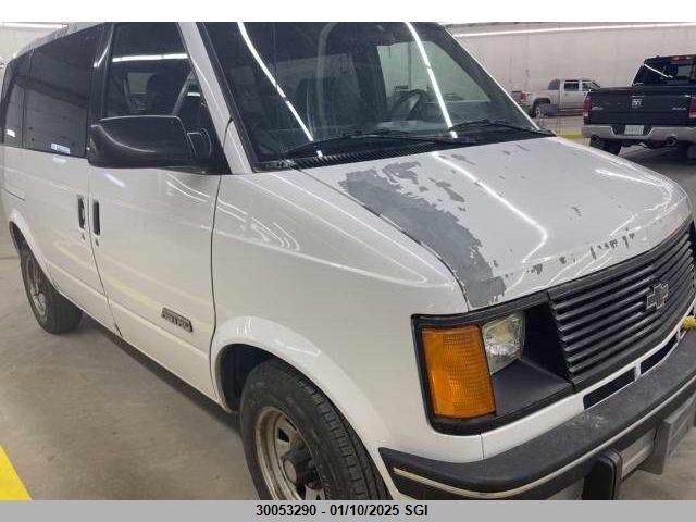 Chevrolet Astro Van