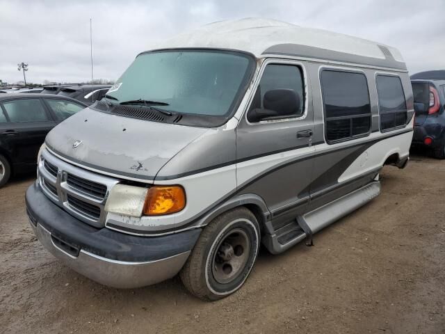 Dodge Ram Van