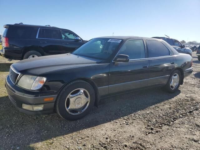 Lexus LS