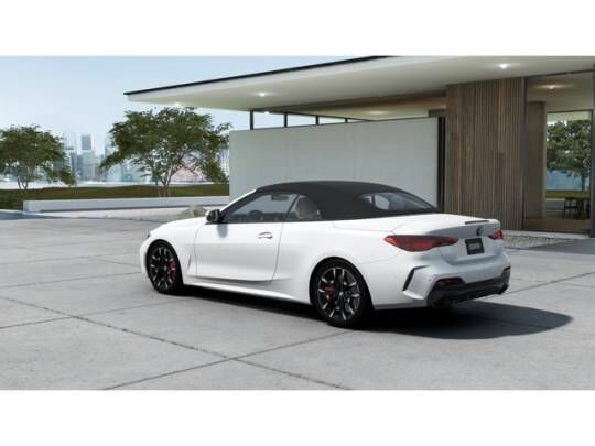 2025 BMW M440i