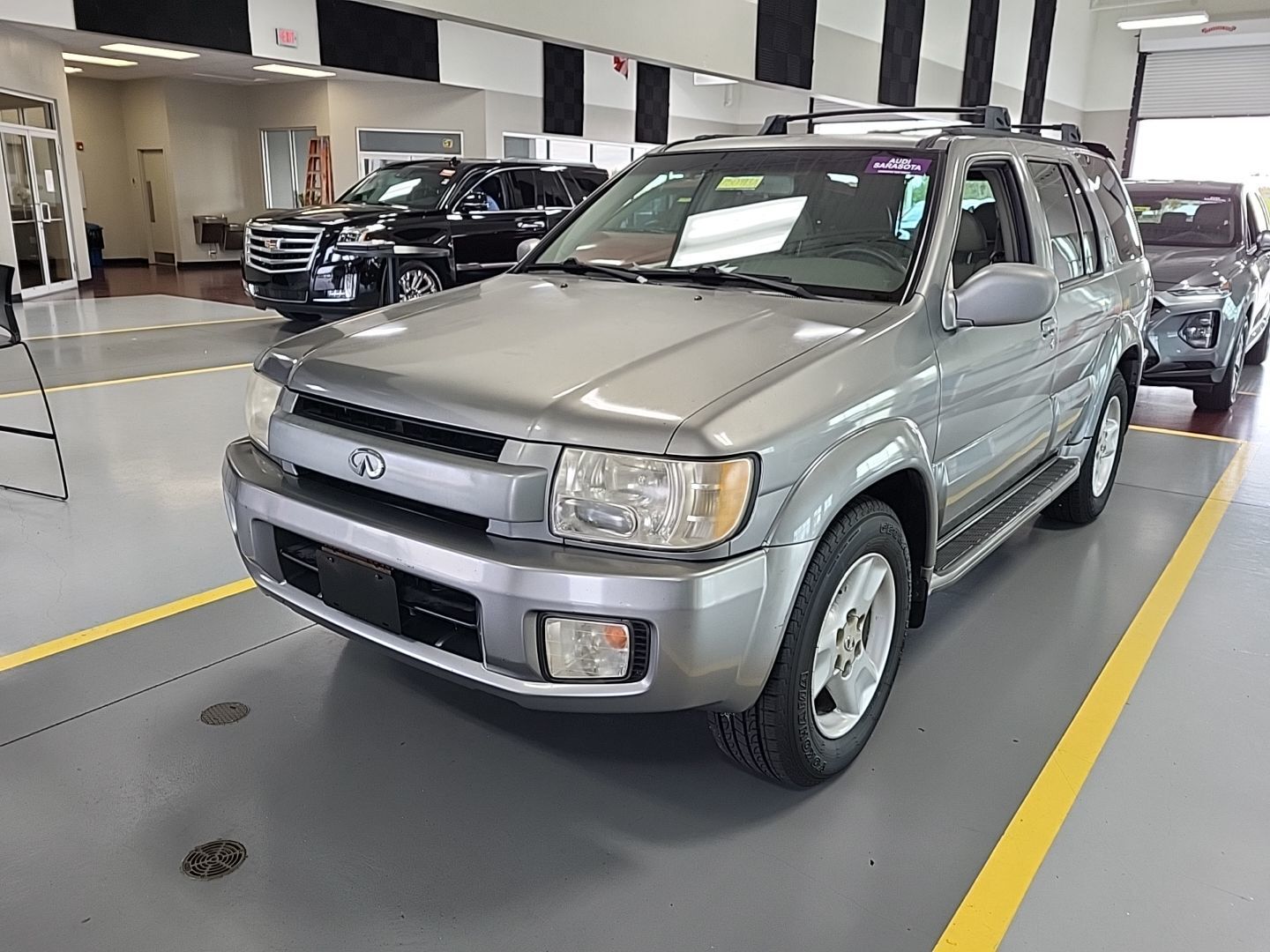 Infiniti QX4