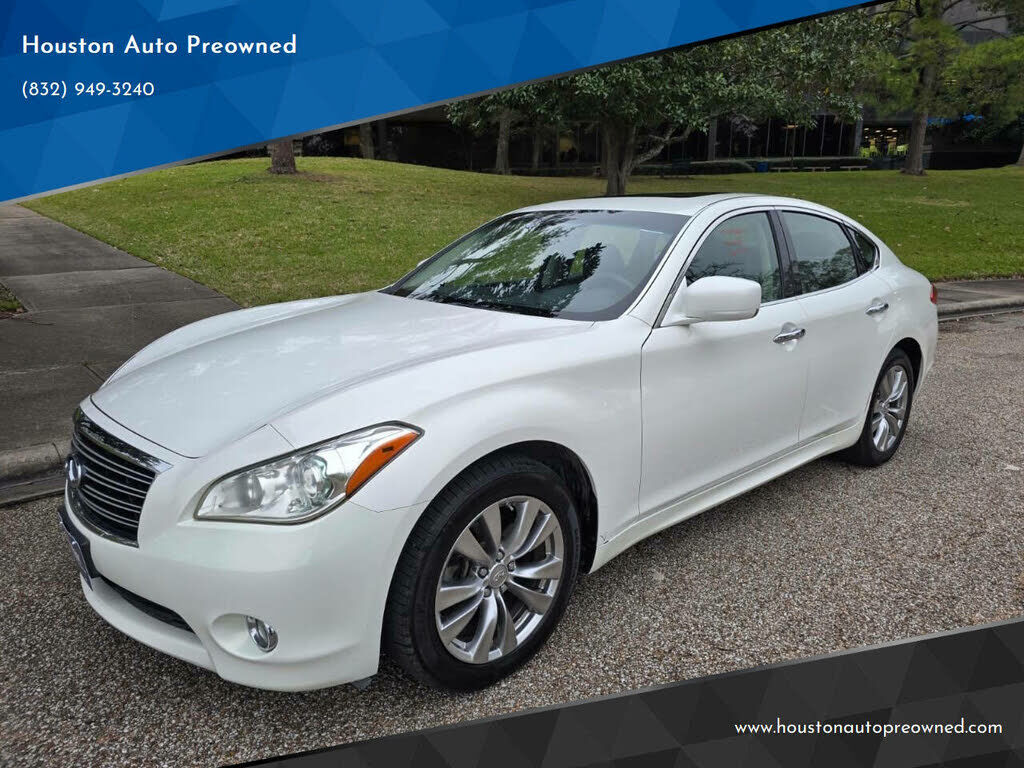 Infiniti M37