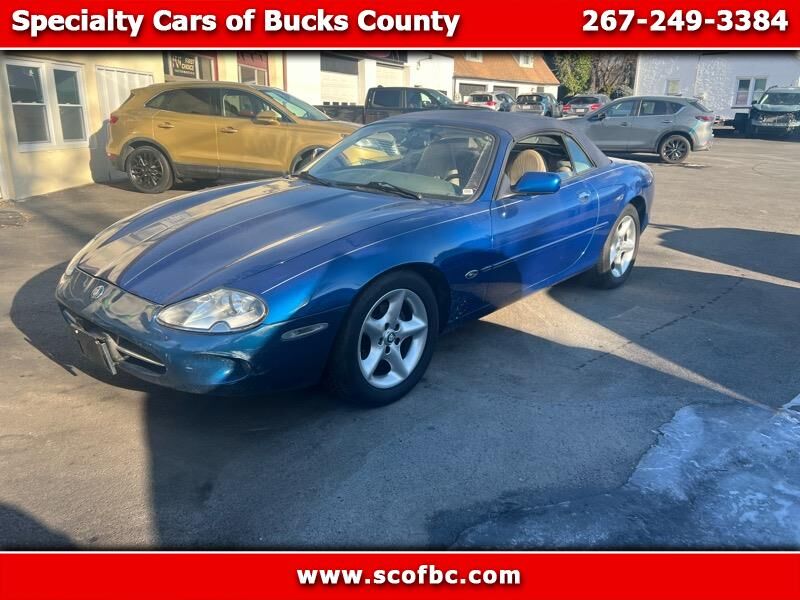 Jaguar XK8