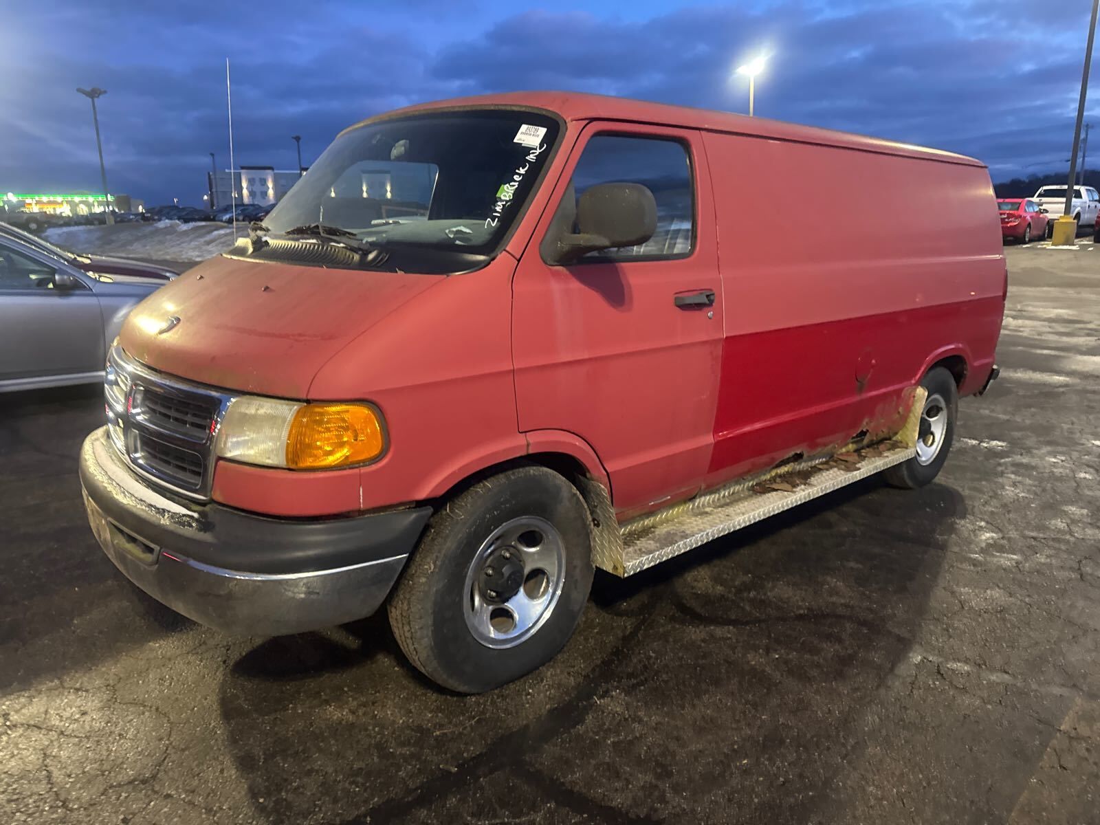 Dodge Ram Van