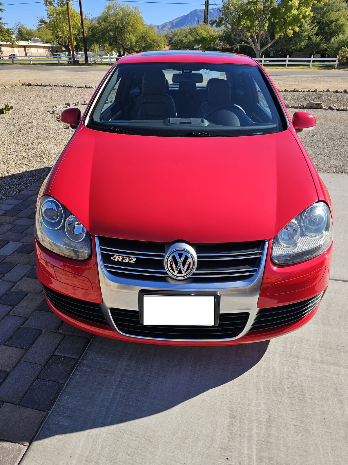 Volkswagen R32