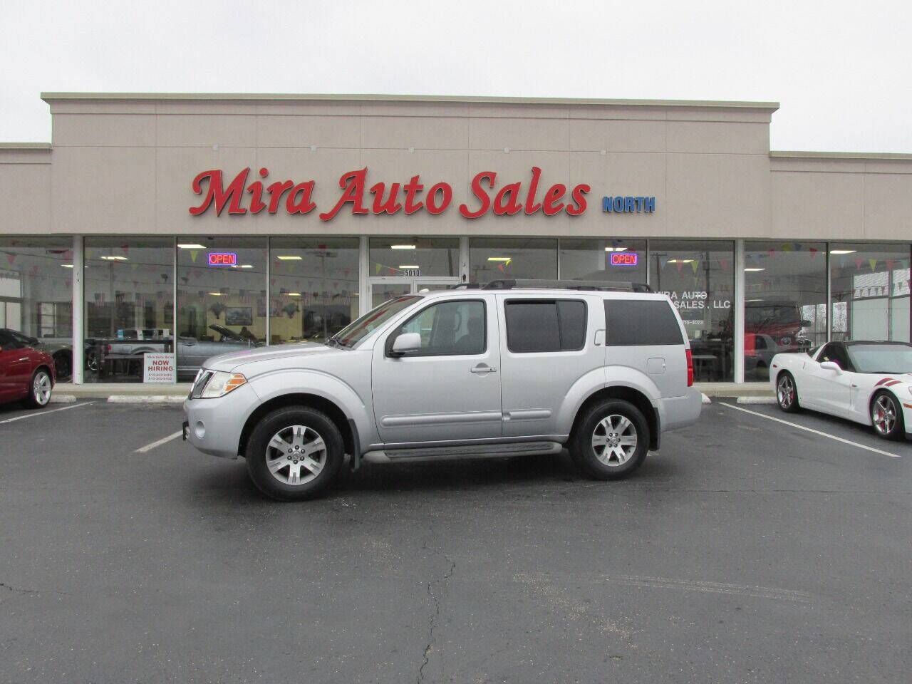 2010 NISSAN Pathfinder