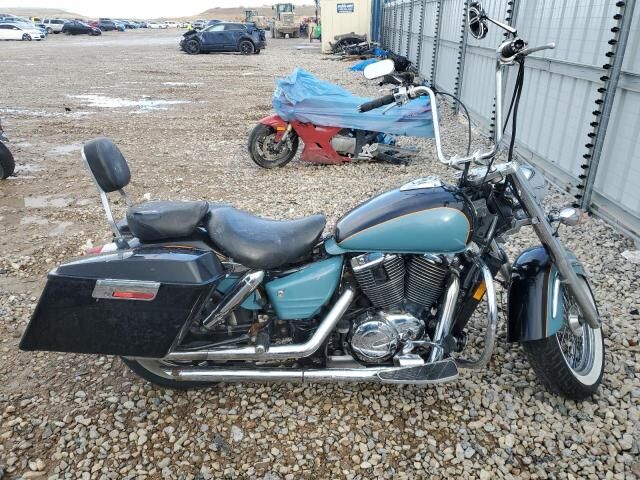 Honda VT1100C3 (SHADOW AERO)