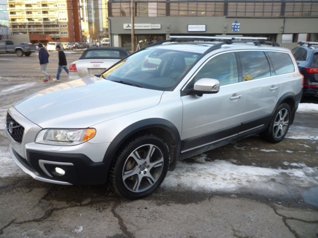 Volvo XC70