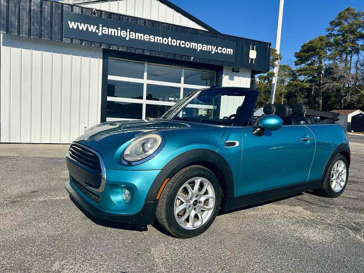 MINI Cooper Convertible
