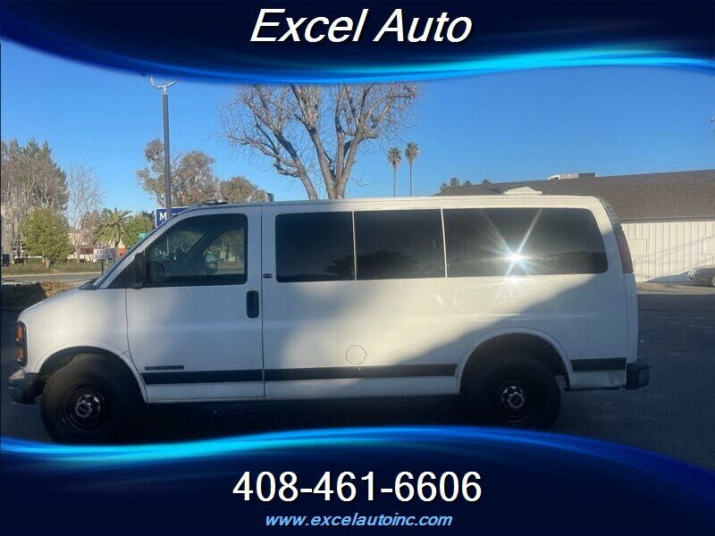 GMC Savana