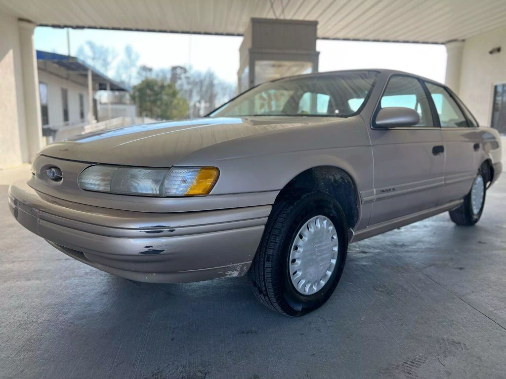 Ford Taurus