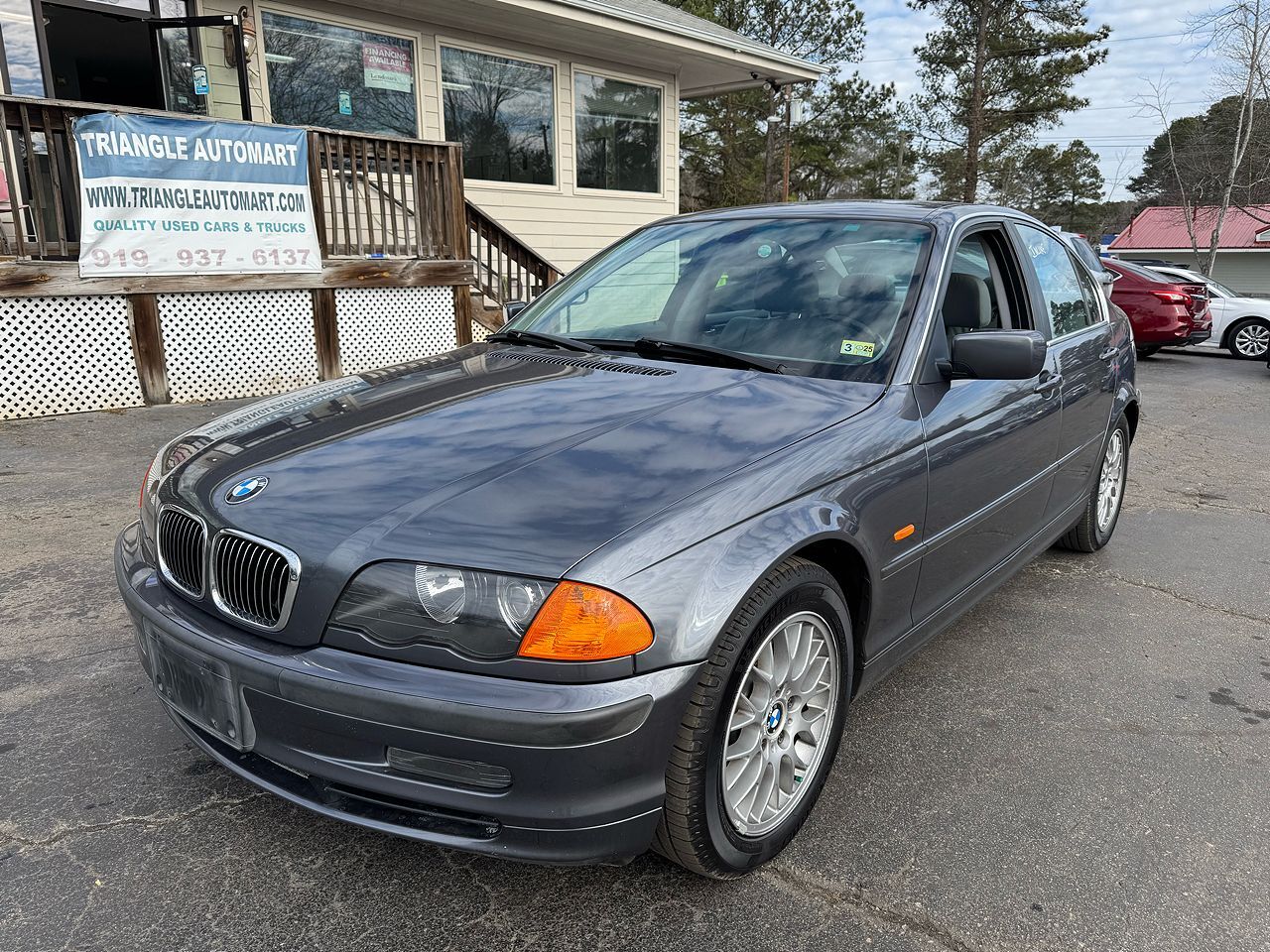 BMW 328i