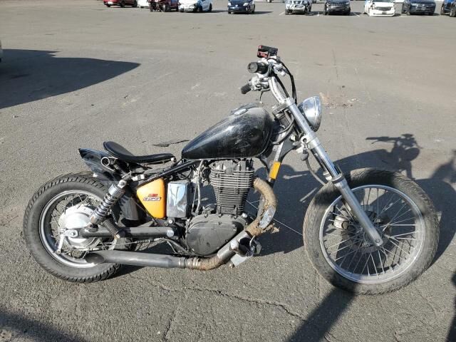 Suzuki LS650