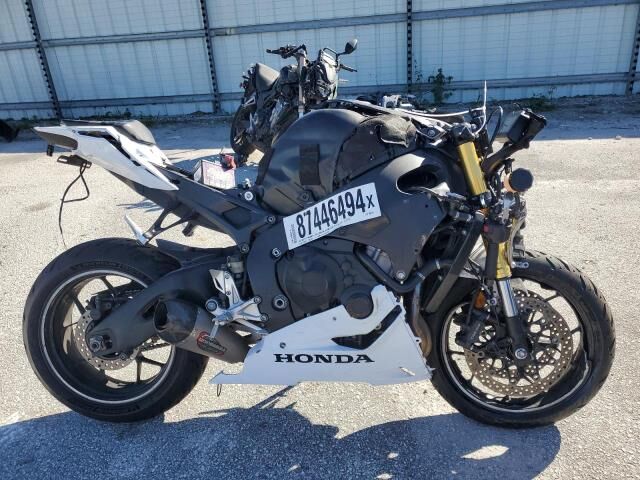 Honda CBR1000RR