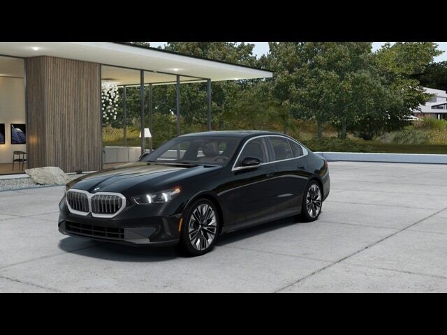 2025 BMW 530i