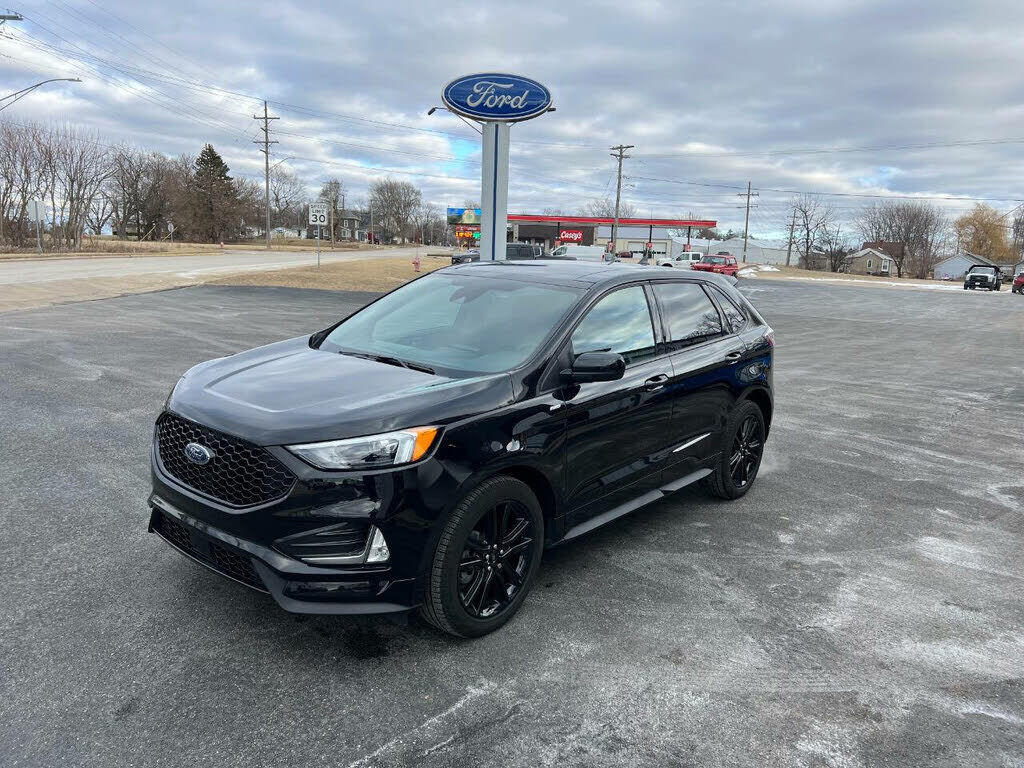 2024 FORD Edge