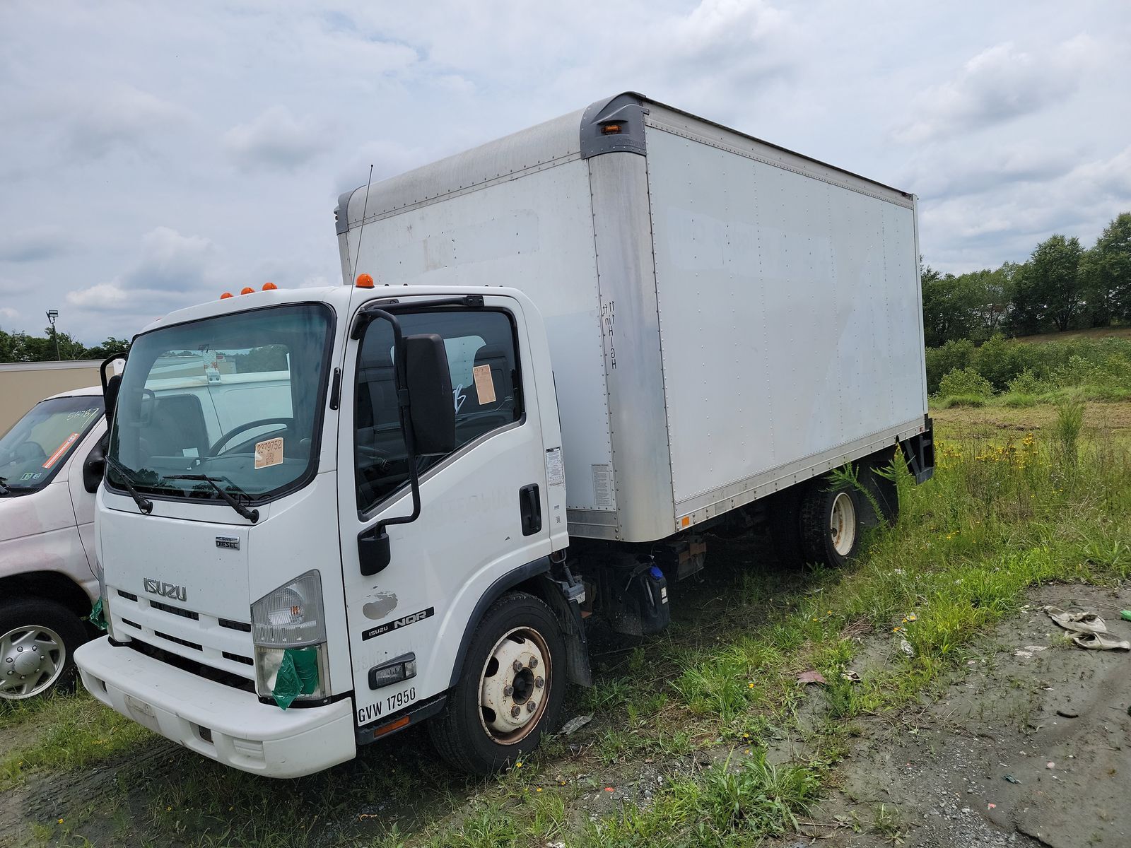 Isuzu NQR/NRR