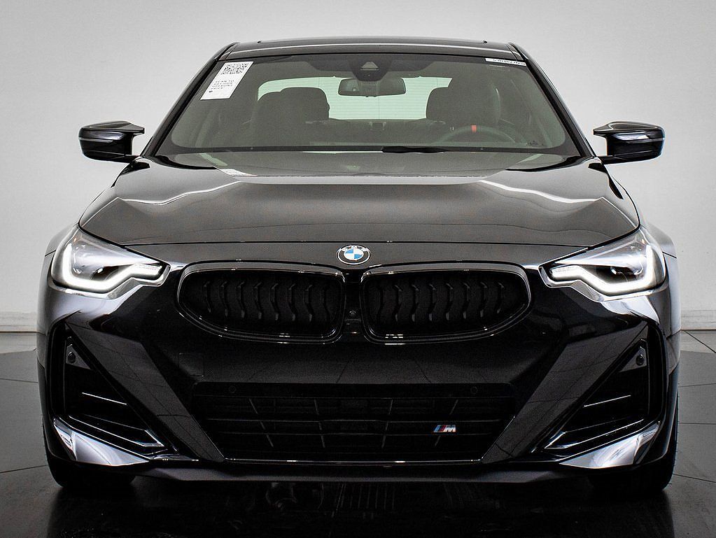 2025 BMW M240i