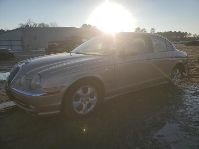 Jaguar S-Type