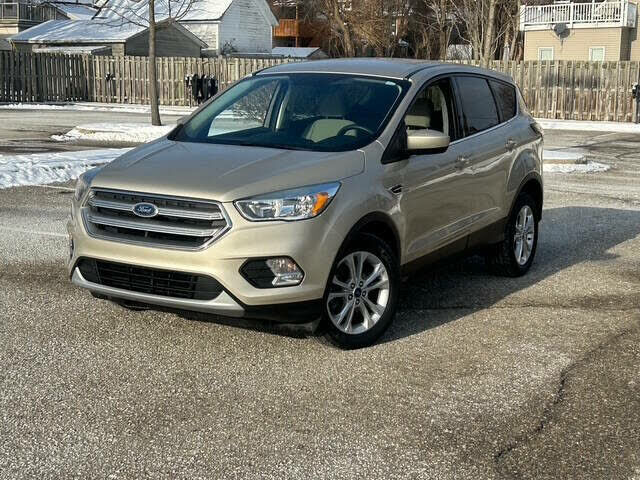 2017 FORD Escape