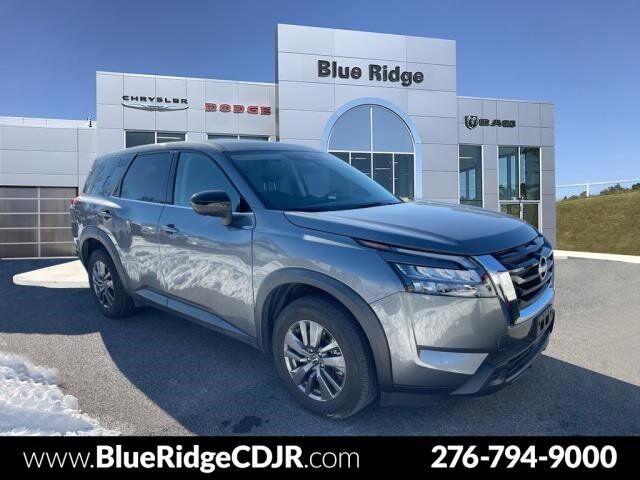 2023 NISSAN Pathfinder