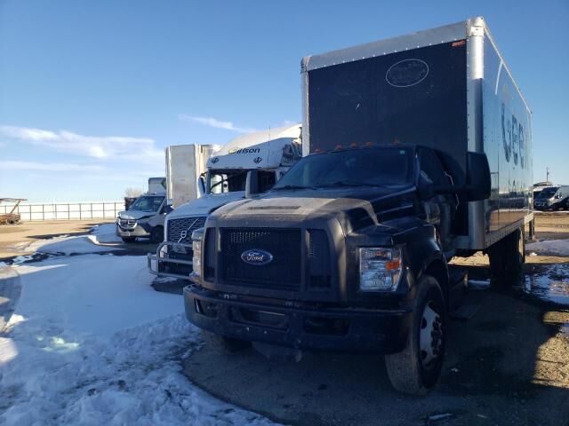 Ford F-750