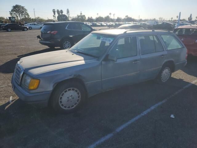 Mercedes-Benz 300