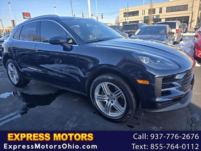 2019 PORSCHE Macan