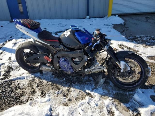 Suzuki GSX-R750