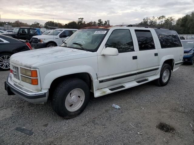 GMC Suburban