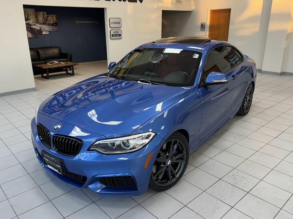 BMW M235i