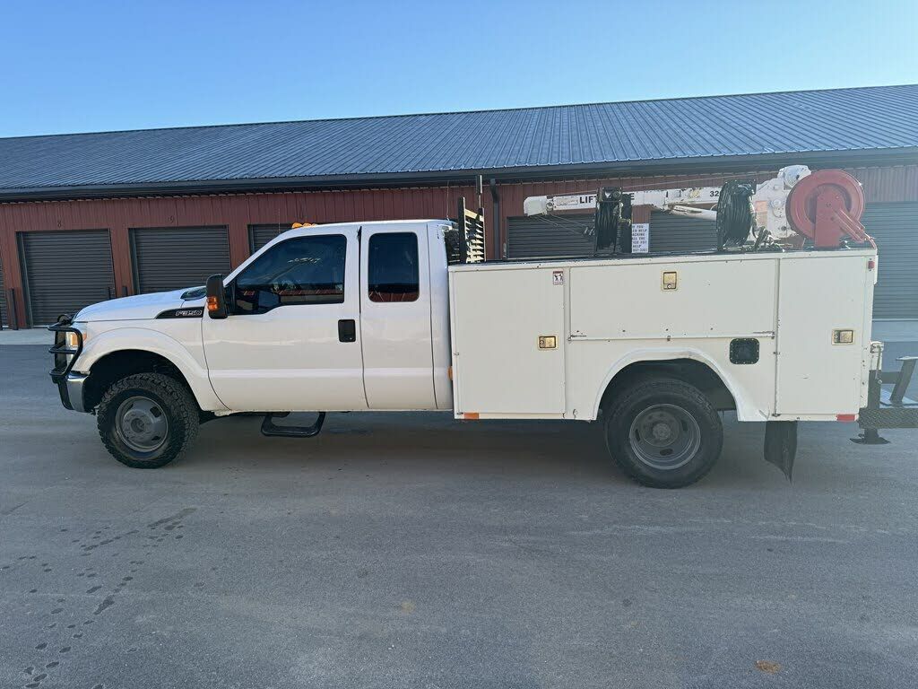 2012 FORD F-350