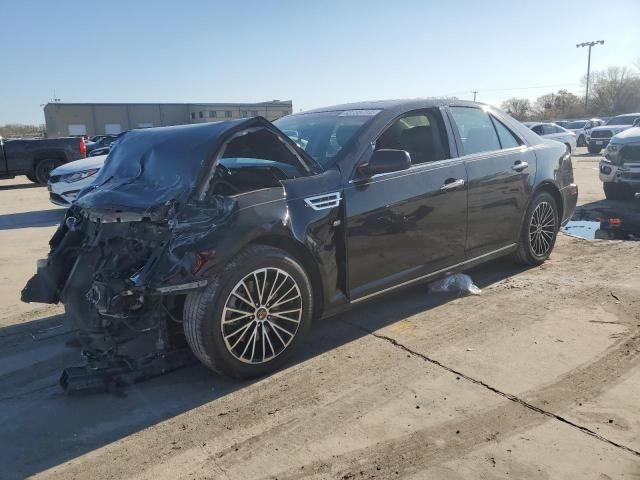 Cadillac STS