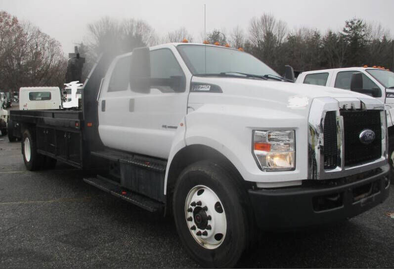 Ford F-750