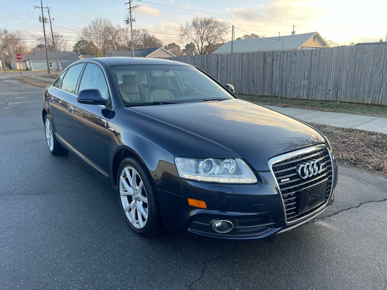 AUDI