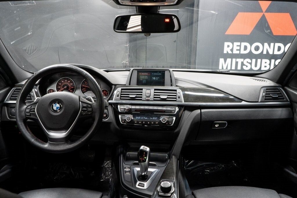2018 BMW 330e