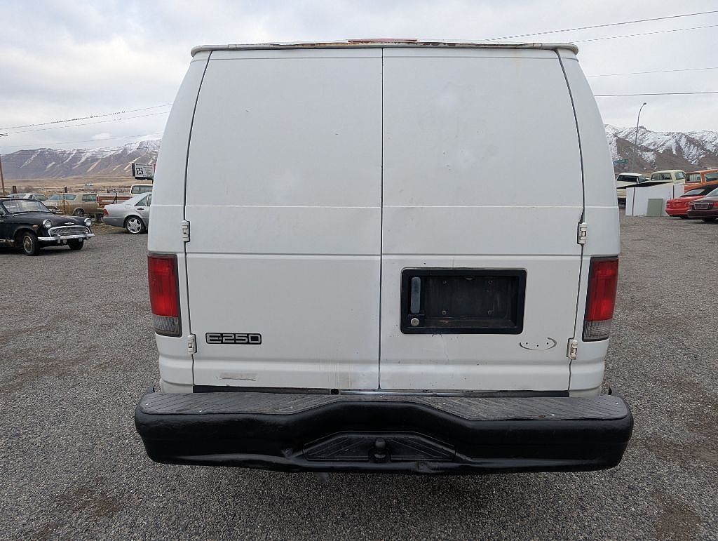 Ford E-250