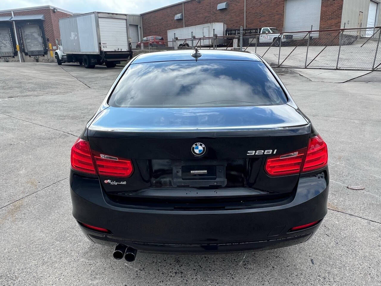 2012 BMW 3 Series