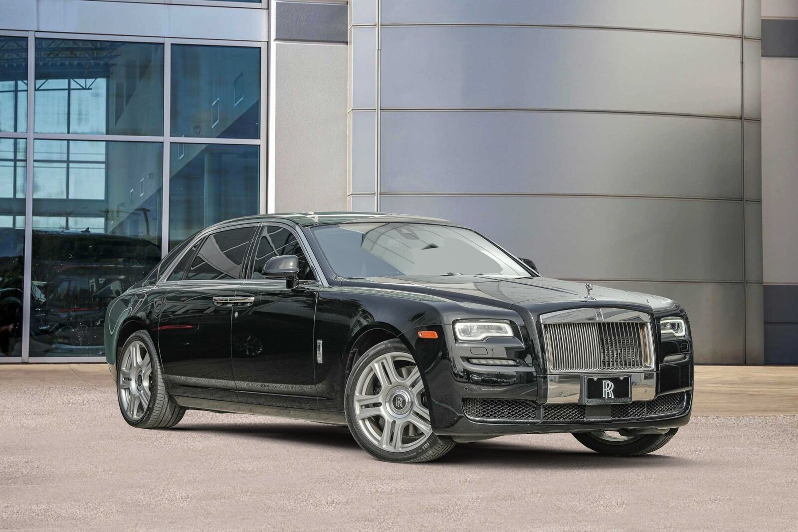 ROLLS-ROYCE
