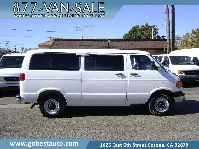 Dodge Ram Wagon